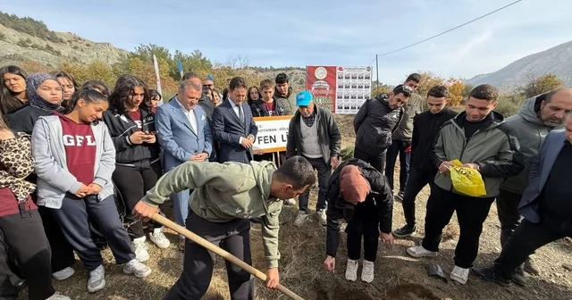Uçak kazasında şehit olanların isimleri hatıra ormanında yaşayacak. Adıyaman Haberleri