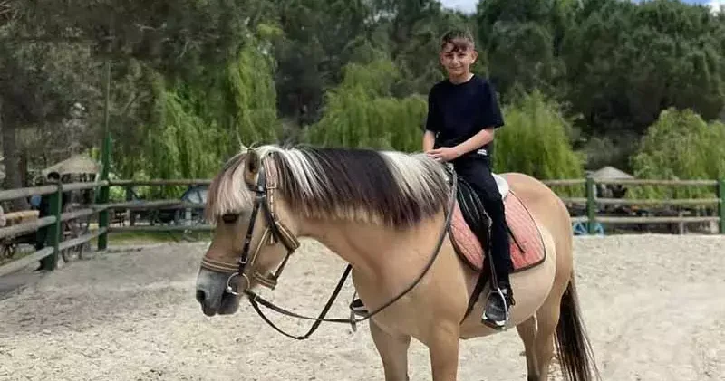 Esenyurt ta 13 yaşındaki çocuk evde ölü bulundu