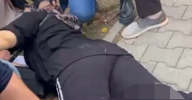 Muş ta eski eş dehşeti: Pompalı tüfekle vurulan kadın ağır yaralandı Muş Haberleri