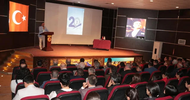 Cizre de Denetimli Serbestliğin Toplumdaki Rolü ve Önemi konulu konferans yapıldı Şırnak Haberleri