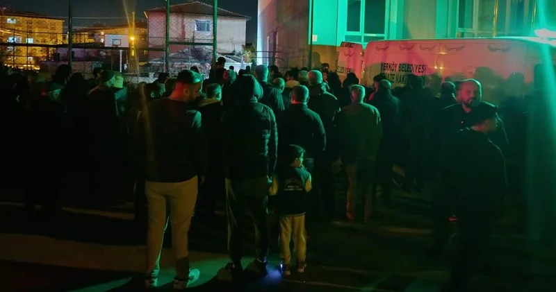 İlkokul öğrencisi okul bahçesinde hayatını kaybetti