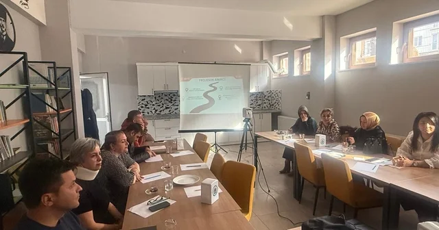 Çorum da anaokulu öğrencilerinin velileri teknoloji ve zorbalığına karşı eğitim alacak Çorum Haberleri