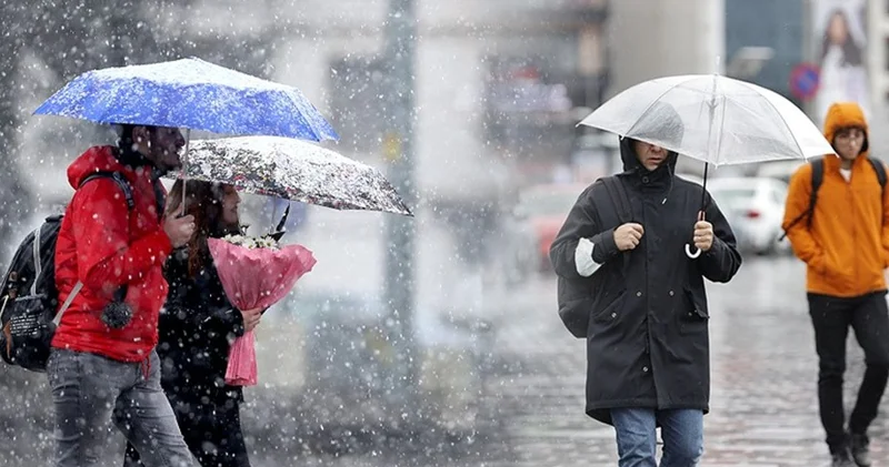 Kar yağacak yeri de açıkladı: İstanbullular bu tarihe dikkat! Soğuk ve yağış geliyor