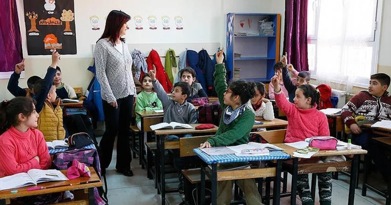 MEB den uyarı: Bu işlemi yapmayan öğretmenlerin maaşından kesilecek Sözcü Gazetesi