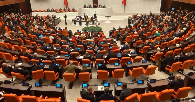 Gıda zehirlenmeleri araştırılsın önergesi AKP ve MHP oylarıyla reddedildi