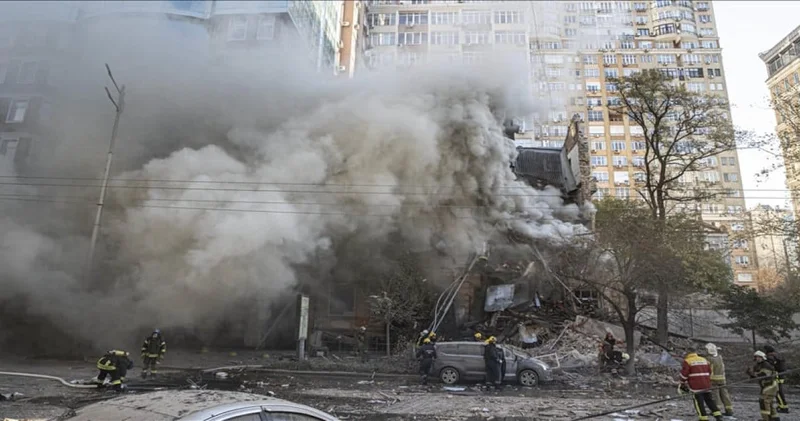 Bu seferki 28 madde: Gazze ye vesayet dayatan Trump tan şimdi de Ukrayna planı