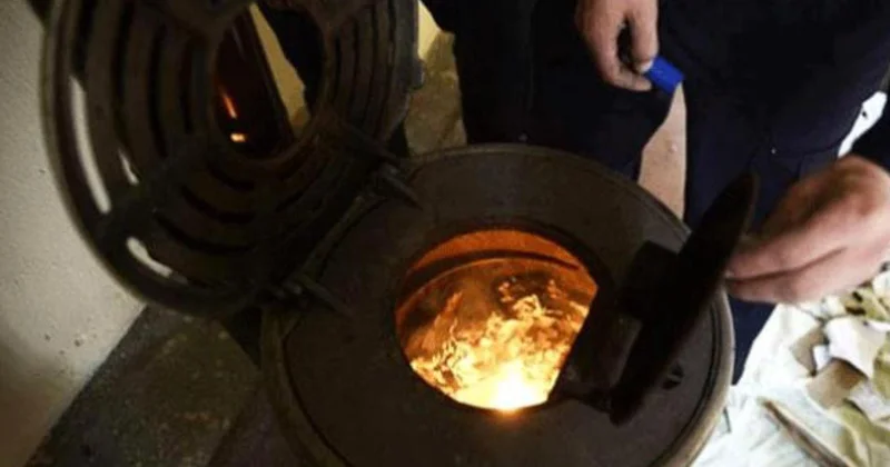 Kahramanmaraş ta sobadan zehirlenen çift hayatını kaybetti