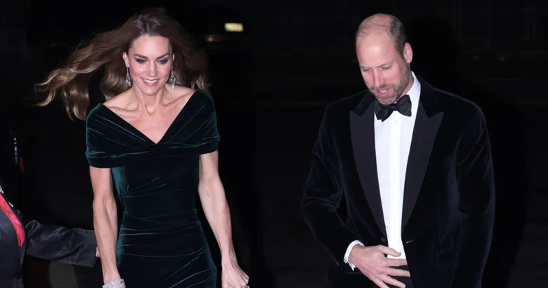 Prenses Kate Middleton ile Prens William iki yıl sonra kırmızı halıda