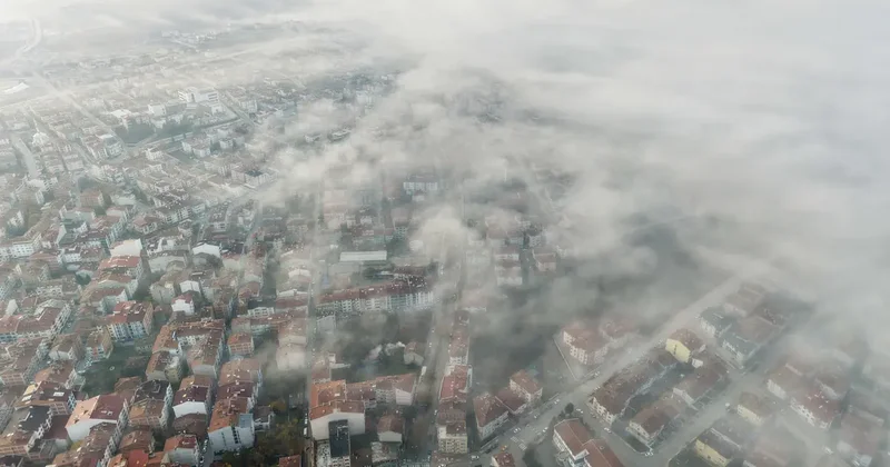 Atatürk ün talimatıyla planlanan ilçe! Sis altında böyle görüntülendi