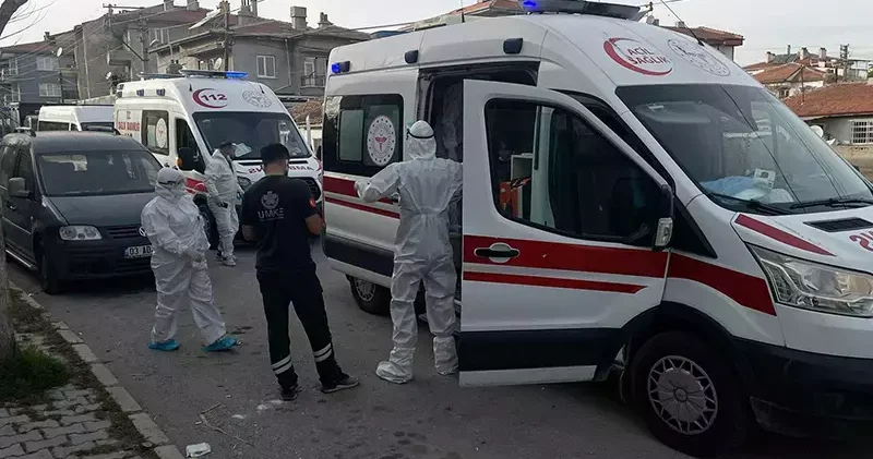 Zehirlenme şüphesiyle hastaneye kaldırılan anne ve 3 çocuğu taburcu edildi