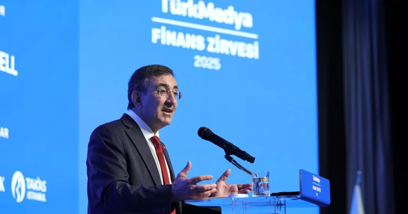 Cevdet Yılmaz: Ekonomi politikalarımızın merkezinde enflasyonla mücadele var