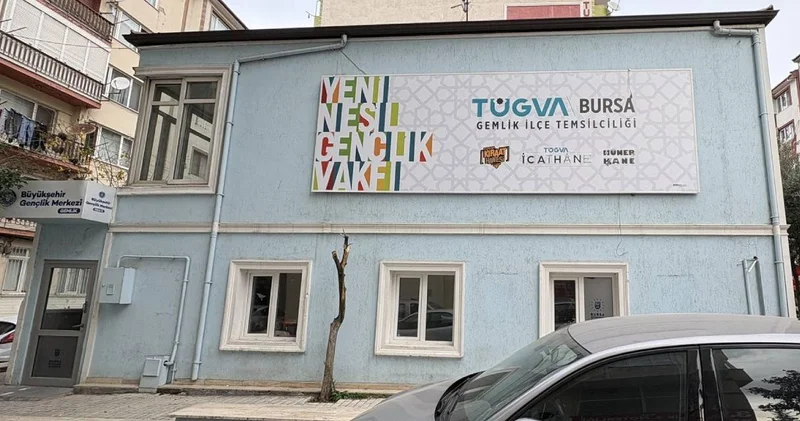 MEB tarafından kullanılacak denilerek kapatılmıştı: Büyükşehir Gençlik Merkezi binasına TÜGVA tabelası asıldı!