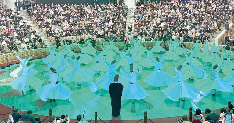 Postnişin Özçakıl Hürriyet’e konuştu: Düğünde klipte sema yapılmaz