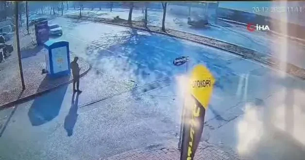 Konya’da otomobil takla attı: 14 yaşındaki çocuk hayatını kaybetti