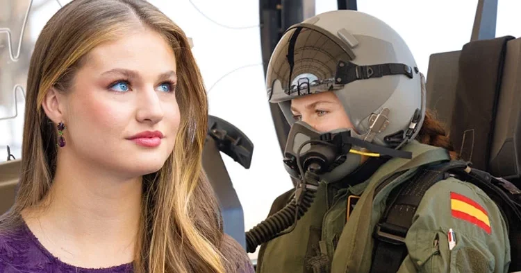 20 yaşında pilot oldu... İlk kez tek başına uçak uçurdu... Annesi ve babası gururdan ağladı...