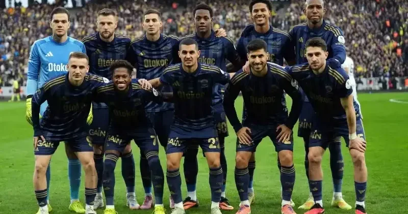 Fenerbahçeli iki yıldız Noel sebebiyle izin aldı: Beşiktaş maçında yoklar Futbol Haberleri