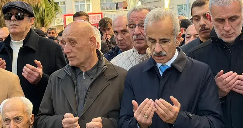 Bakan Uraloğlu, cenaze törenine katıldı