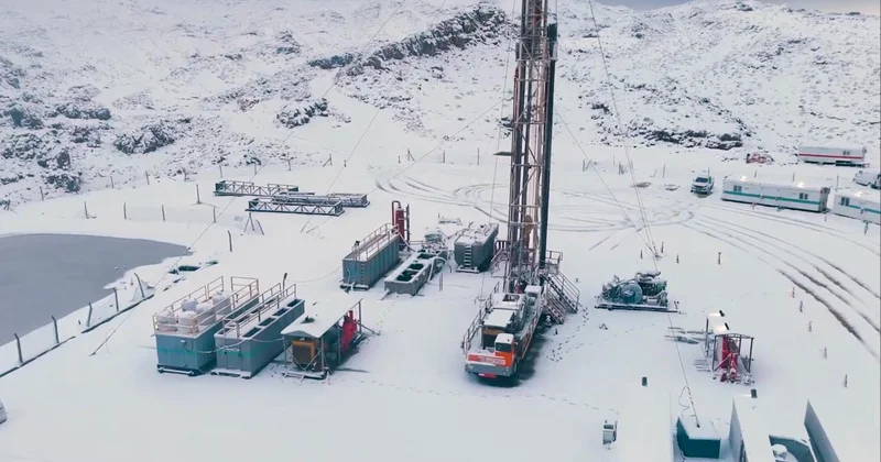 Bakan Bayraktar: Enerji bağımsızlığımız için aşamayacağımız dağ, çıkamayacağımız zirve yok