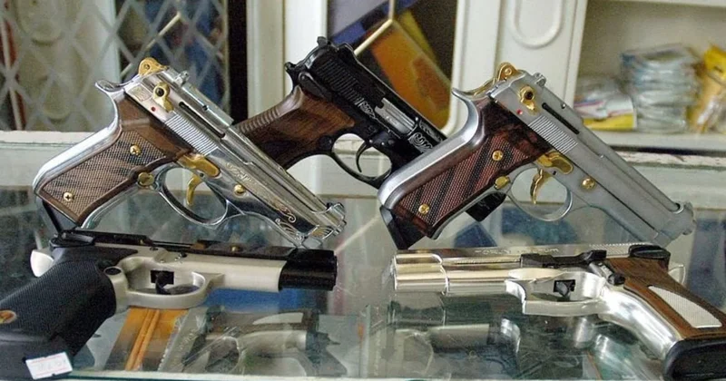 Bu da rüşvetli silah ruhsat çetesi Sözcü Gazetesi