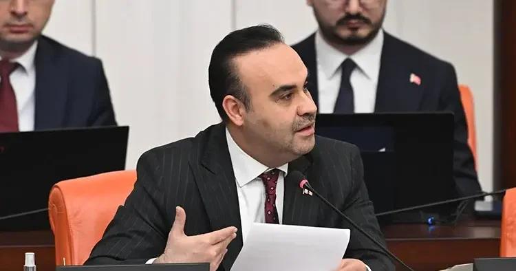 Türkiye’den 410 milyon dolarlık savunma sanayi ihracatı... Bakan Kacır: Çelik kubbe unsurlarının teslimatlarına başladık