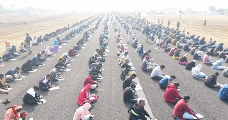 187 kişilik kamu kadrosuna 8 bin kişi başvurdu: Sınav uçak pistinde yapıldı Sözcü Gazetesi