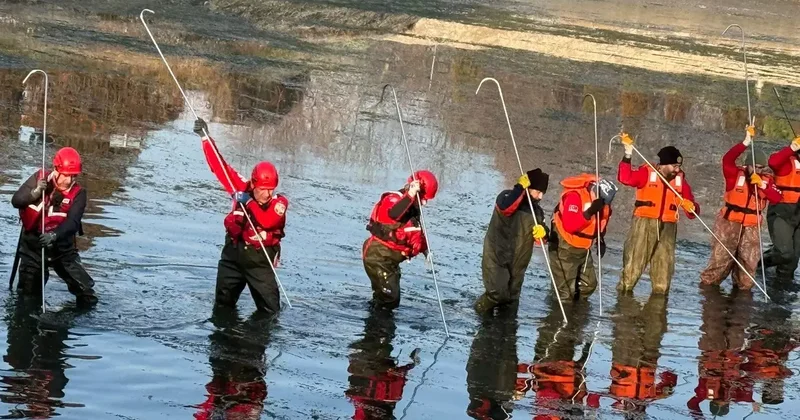 Eskişehir de 4 gündür kayıp öğretmen için suda arama çalışmaları başlatıldı
