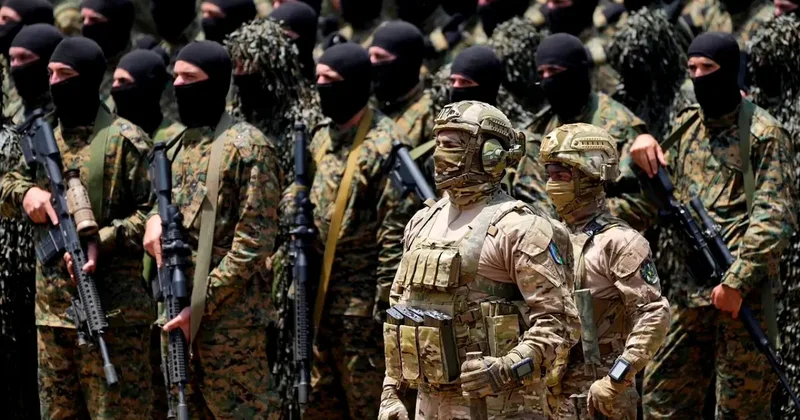 İki ülkeden peş peşe açıklama! Ordu harekete geçiyor! Silahlar teslim alınacak