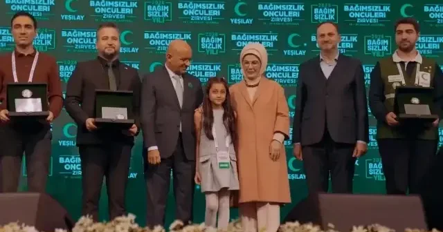 Emine Erdoğan’dan Bağımsızlık Öncüleri Zirvesi mesajı VİDEO İZLE