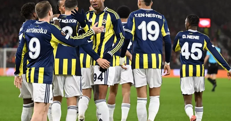 Fenerbahçe de iki yıldız Beşiktaş derbisinde yok