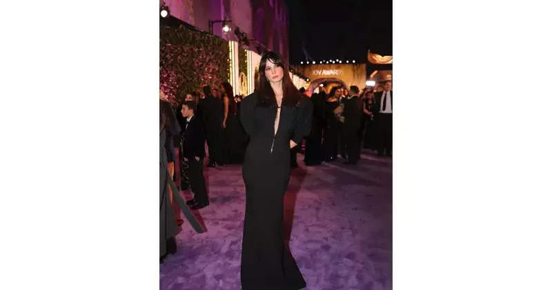 Eşref Rüya’nın yıldızı dünyaya açıldı