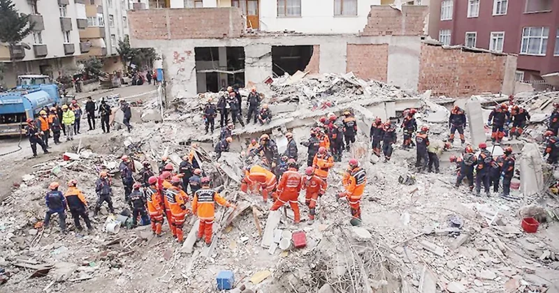 ’Ölüm apartmanı’nda 7 yıl sonra karar... 21 kişiye mezar olmuştu