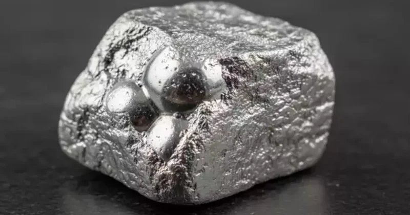 Platinin rekor kırdı: Onsu 2 bin 517,7 dolar