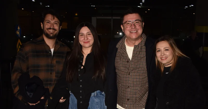 Ünlüler, Tarkan konserinde; Çağlar Ertuğrul, Birce Akalay, Giray Altınok, Burak Deniz, Salih Bademci, İbrahim Büyükak, İrem Sak...