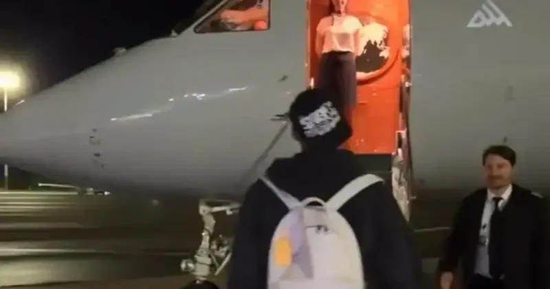 Yıldız oyuncu Galatasaray için geliyor: Uçak paylaşımı heyecanlandırdı Futbol Haberleri