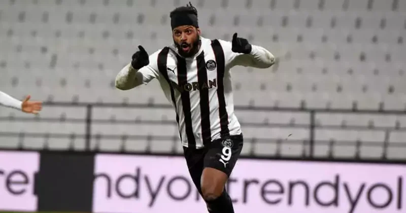 33 yaşındaki Fransız forvet Birinci Lig’de fırtınalar estiriyor