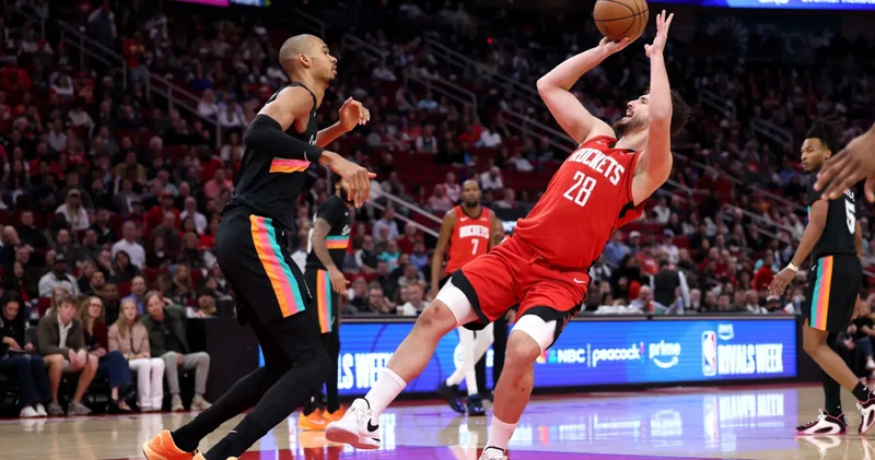 Alperen Şengün triple double ı 1 asistle kaçırdı; Rockets, Spurs ü sahasında mağlup etti!