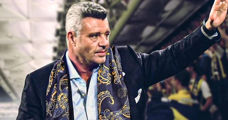 Sadettin Saran şalı taraftara sunuldu