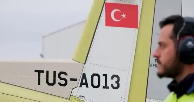 O bayrağa uzanan eller kırılır! Tusaş tan Türk bayrağı paylaşımı!