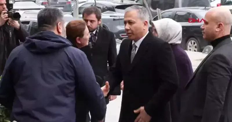 İçişleri Bakanı Ali Yerlikaya, Atlas Çağlayan ın ailesine taziye ziyaretinde bulunuyor