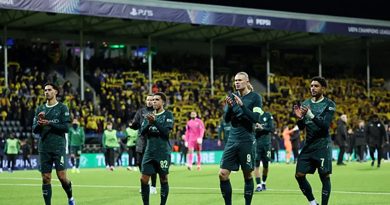 Manchester City de futbolcular, taraftarın bilet paralarını ödeyecek!