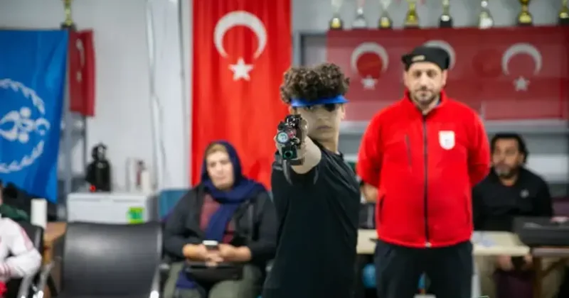 Depremde anne ve babasını kaybetmişti: 15 yaşında milli takıma seçildi