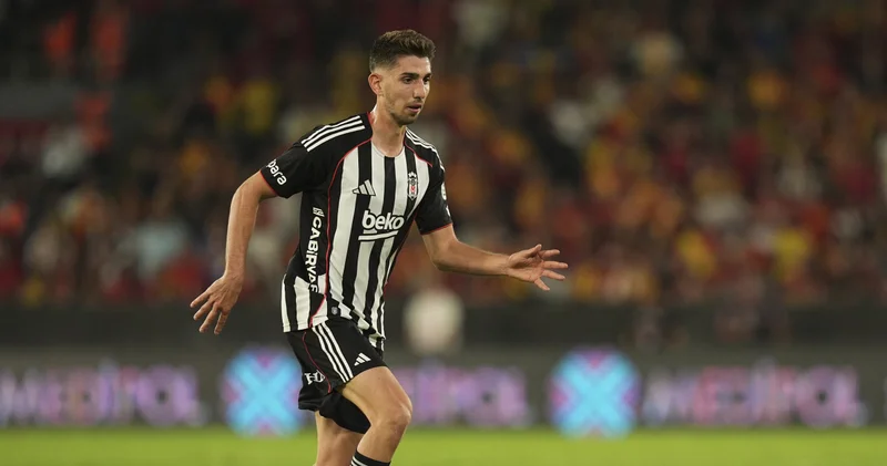 Demir Ege Tıknaz rekorla gitti, o detay dikkat çekti! Beşiktaş Haberleri