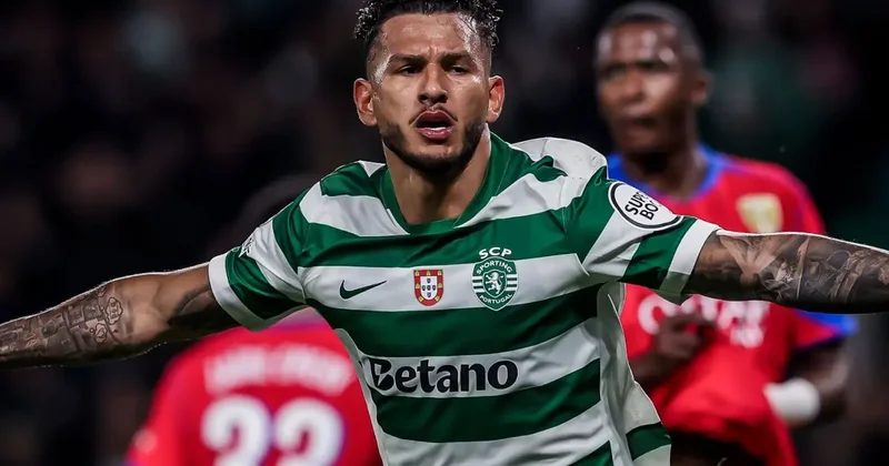 Luis Suarez, PSG yi tek başına yıktı