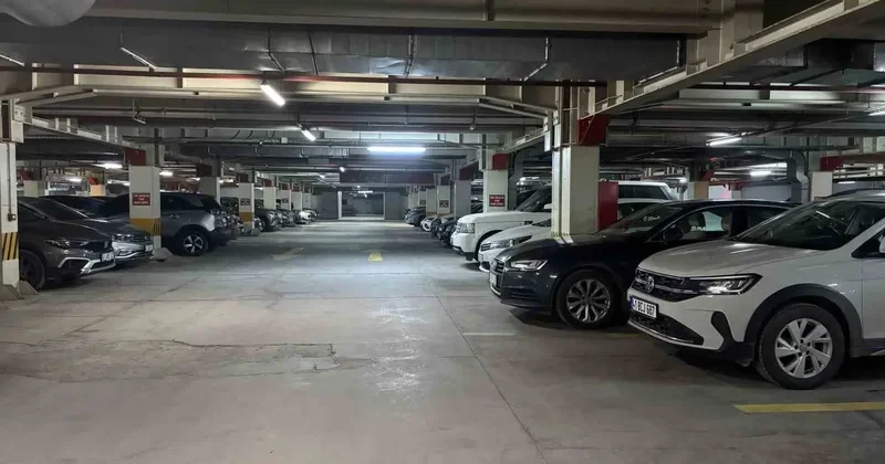 Kocaeli’de otoparkta çıkan kavgada arkadaşını öldüren zanlı tutuklandı