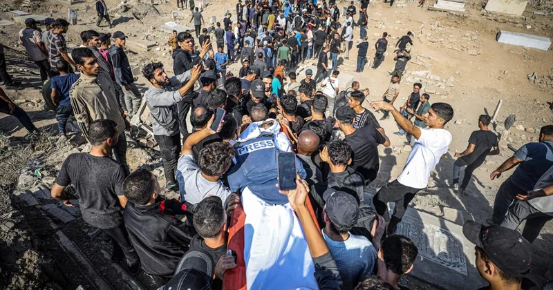 Gazze deki hükümet: İsrail saldırılarında 260 gazeteci hayatını kaybetti