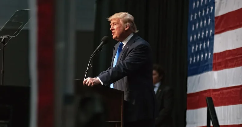 Dünya nın kilitlendiği açıklamadan önce temsilcisi duyurdu: Trump ın konuşması dünyayı değişterecek Sözcü Gazetesi