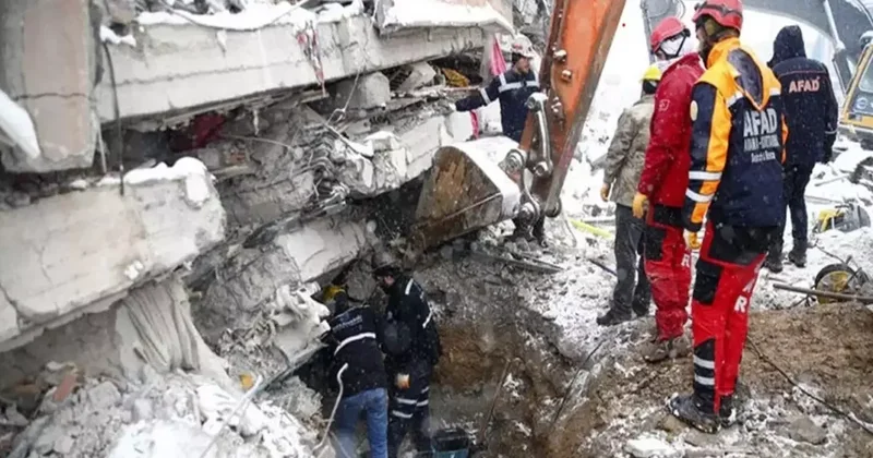 Malatya da depremde 27 kişinin öldüğü Ergün Apartmanı nın yıkılmasına ilişkin davada karar çıktı