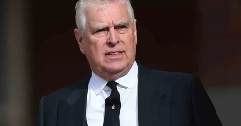 Epstein bağlantısı nedeniyle gözaltına alınmıştı! İngiltere de eski Prens Andrew un taht sırasından çıkarılabileceği iddiası