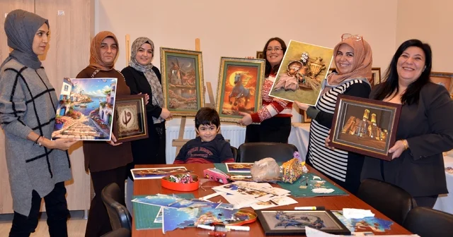 Kursiyerlikten ortaklığa; 20 kadın el sanatları kooperatifi kurdu Erzurum Haberleri