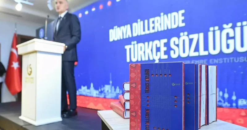 Bakan Ersoy Dünya Dillerinde Türkçe sözlüğünü tanıttı!